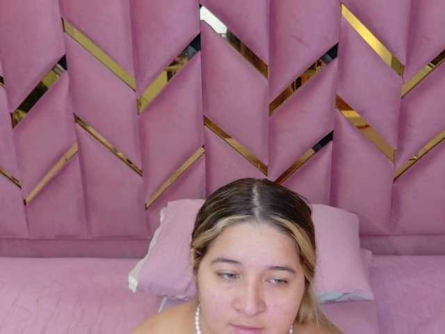 collegepawglovedaddy's BongaCams show and profile