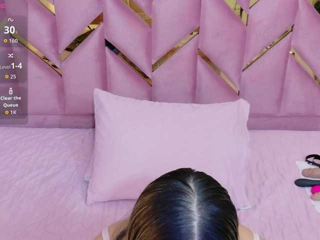 collegepawglovedaddy's BongaCams show and profile