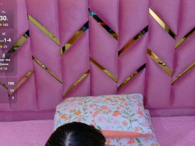 collegepawglovedaddy's BongaCams show and profile