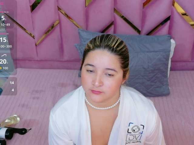 collegepawglovedaddy's BongaCams show and profile