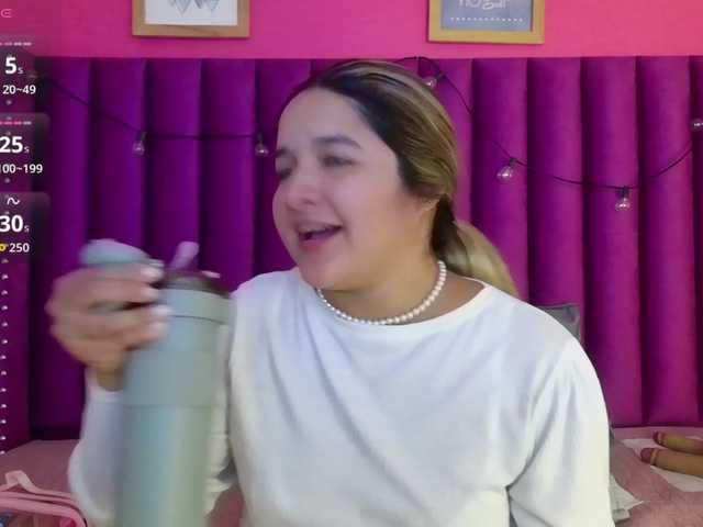 Preview of meganarianaa