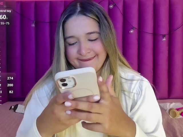 collegepawglovedaddy's BongaCams show and profile