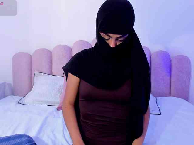 adult nude chat Samia-