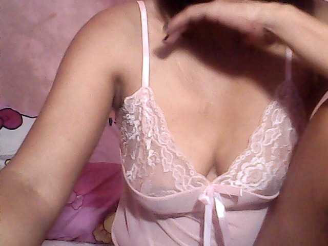 Yummyasian22 from BongaCams
