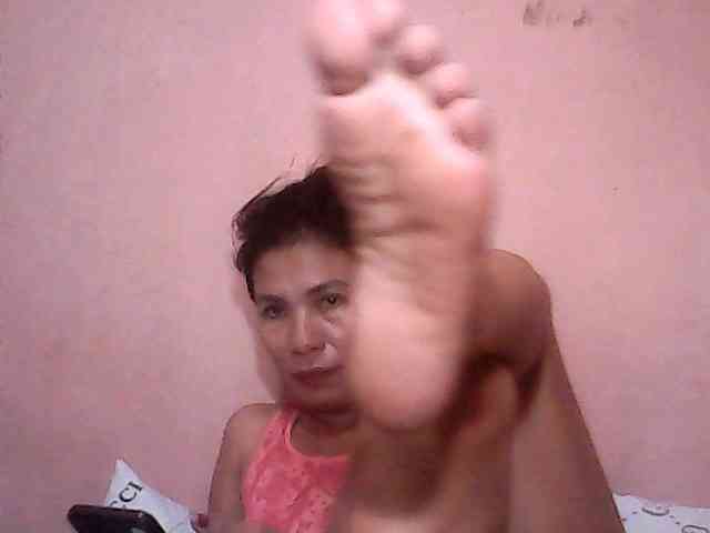 Yummyasian22 webcam