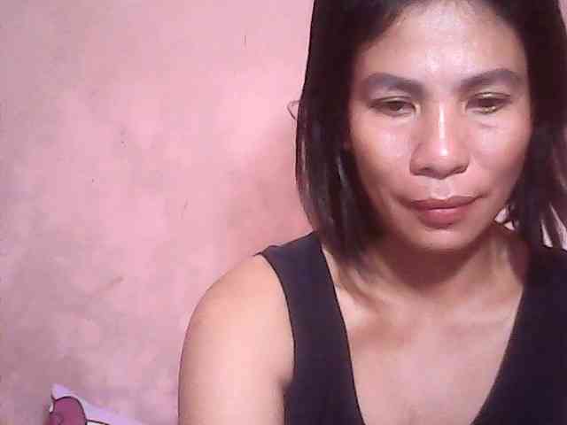 Yummyasian22 webcam