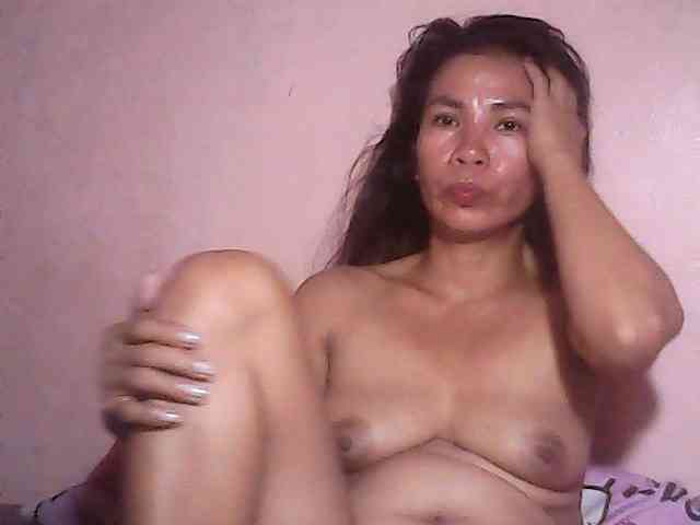 Yummyasian22 webcam