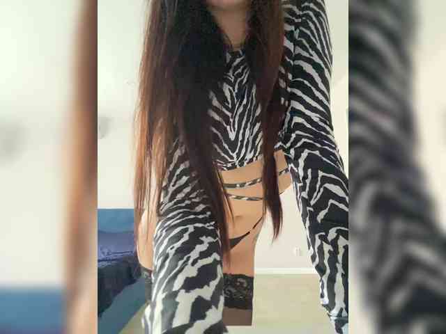 Love-me11 Live Webcam on BongaCams