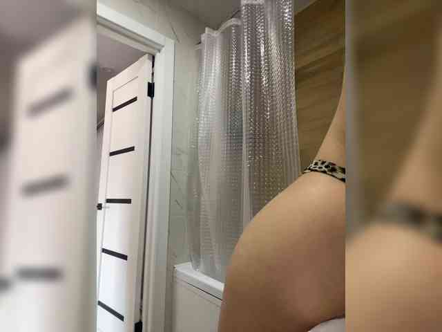 Iovemeee11 webcam
