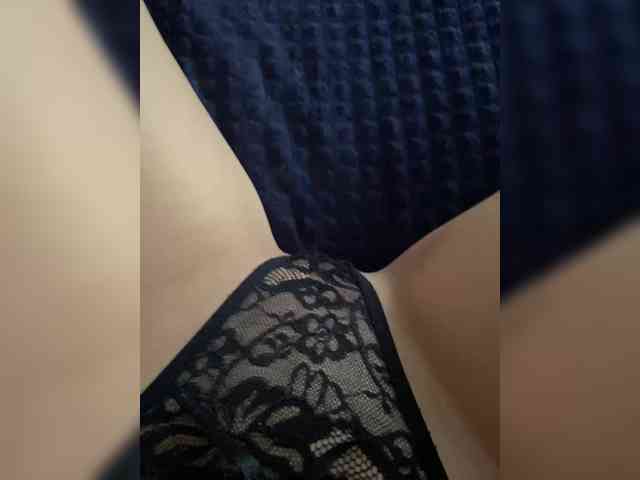 Love-me11 Live Webcam on BongaCams