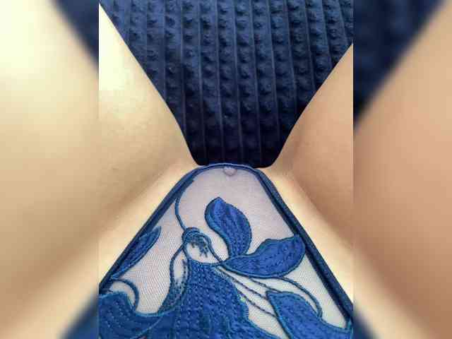 Alinka222 webcam