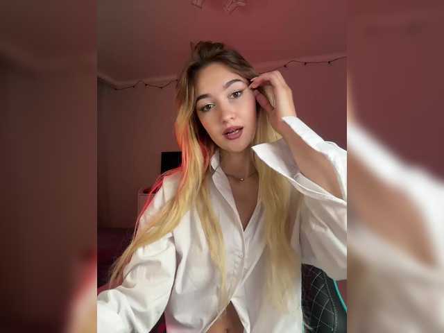  -Lana-Chester- chat room