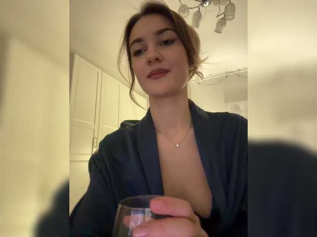 go to chat with -Lana-Chester-