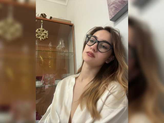 -Lana-Chester-'s BongaCams show and profile