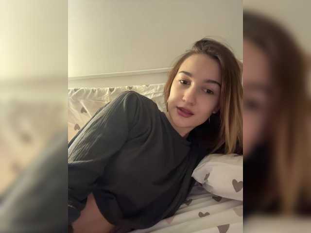 go to chat with -Lana-Chester-