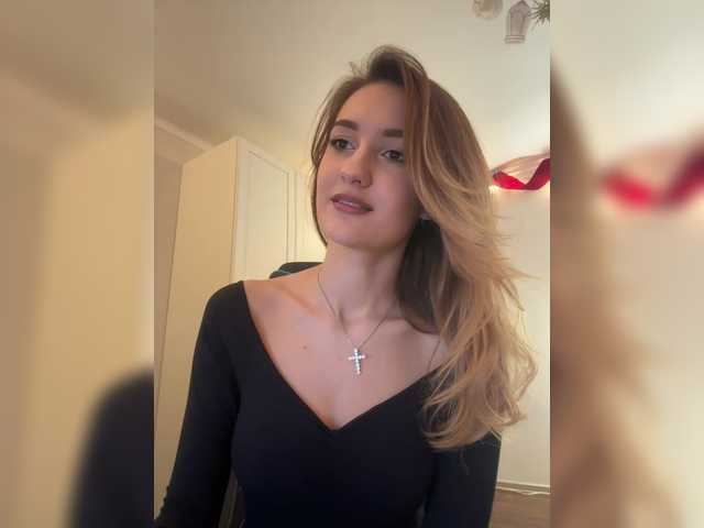 go to chat with -Lana-Chester-