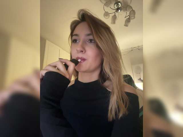 -Lana-Chester- Live Webcam on BongaCams