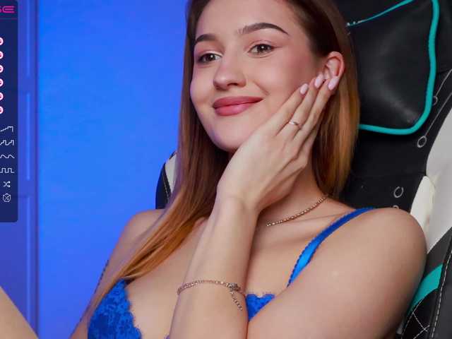 -Lana-Chester-'s BongaCams show and profile