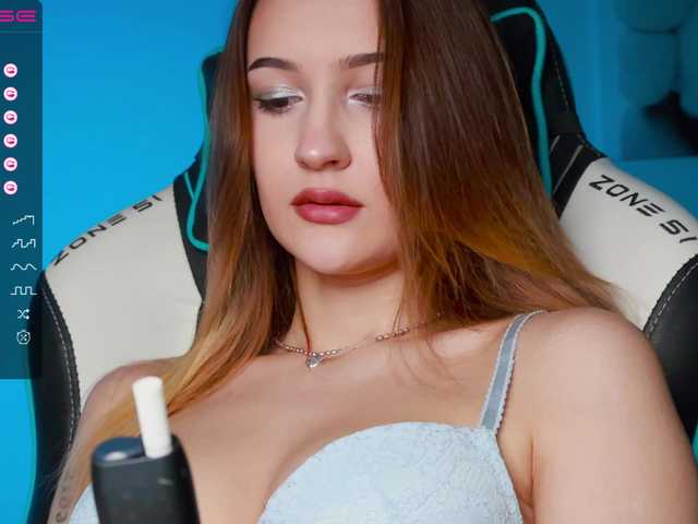 -Lana-Chester-'s BongaCams show and profile