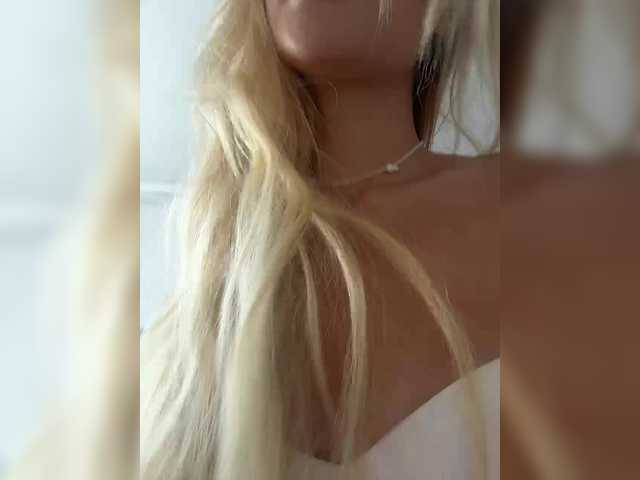  -Lana-Chester- chat room