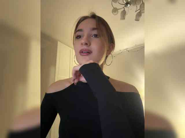 -Lana-Chester- webcam