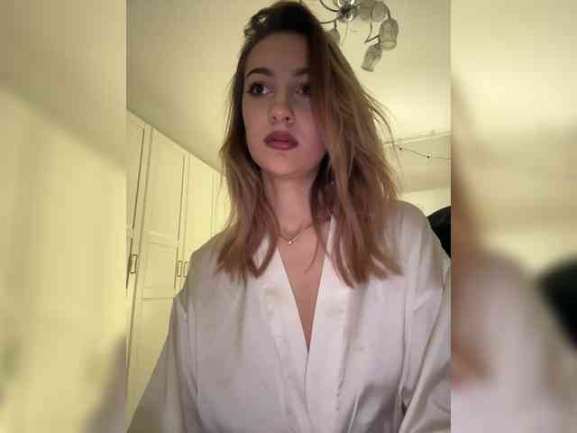 -Lana-Chester- Live Webcam on BongaCams