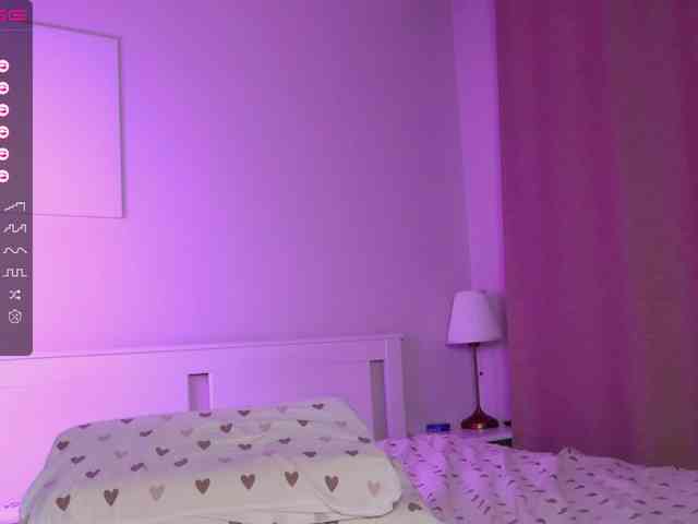 -Lana-Chester- webcam