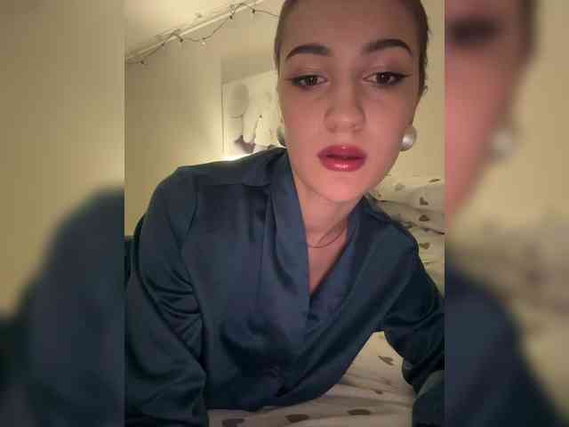 -Lana-Chester- webcam