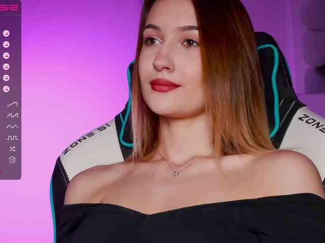 -Lana-Chester- Live Webcam on BongaCams