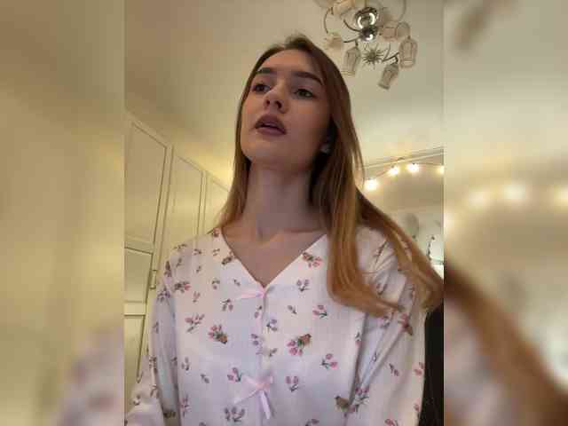 -Lana-Chester- webcam