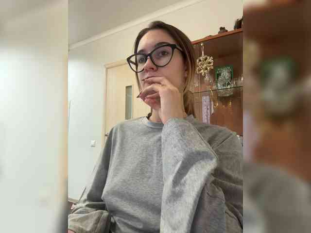 -Lana-Chester- webcam