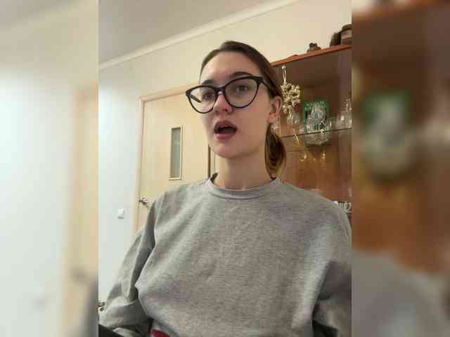 -Lana-Chester- webcam