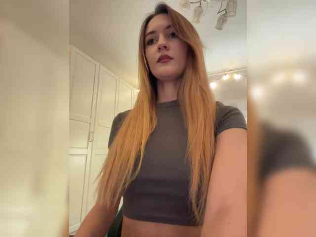 -Lana-Chester- webcam