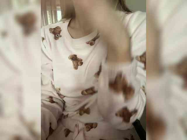 -Lana-Chester- webcam