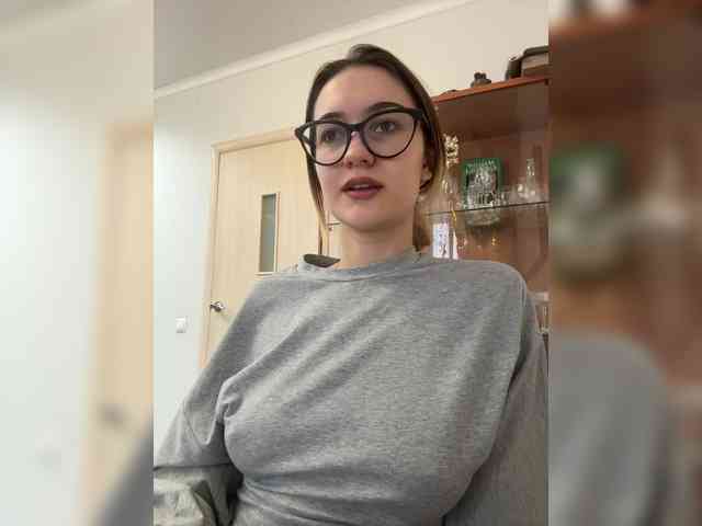 -Lana-Chester- webcam