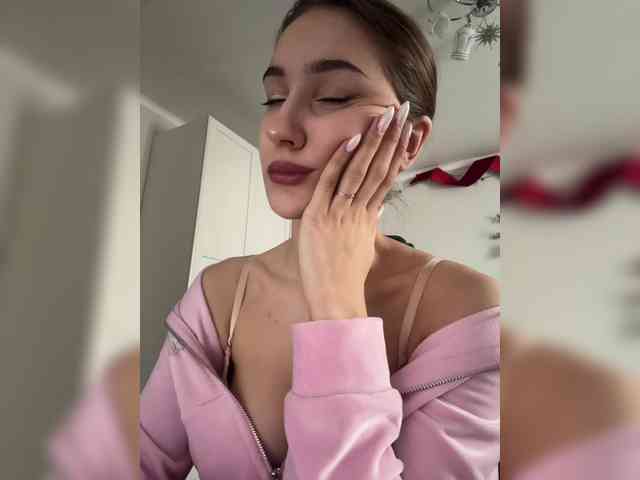 -Lana-Chester- webcam