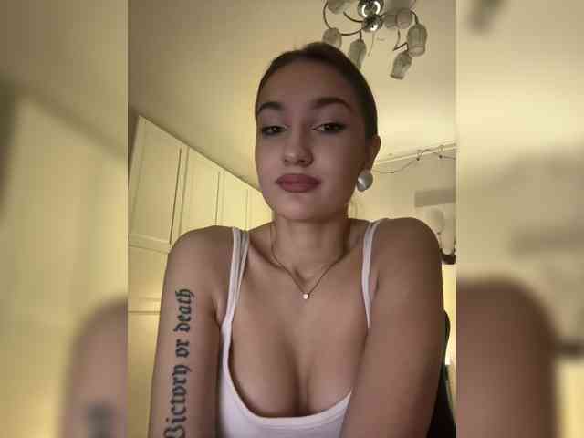 -Lana-Chester- webcam