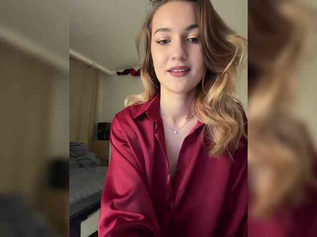 -Lana-Chester- webcam