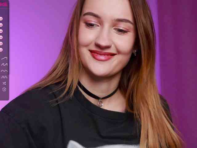 -Lana-Chester- webcam