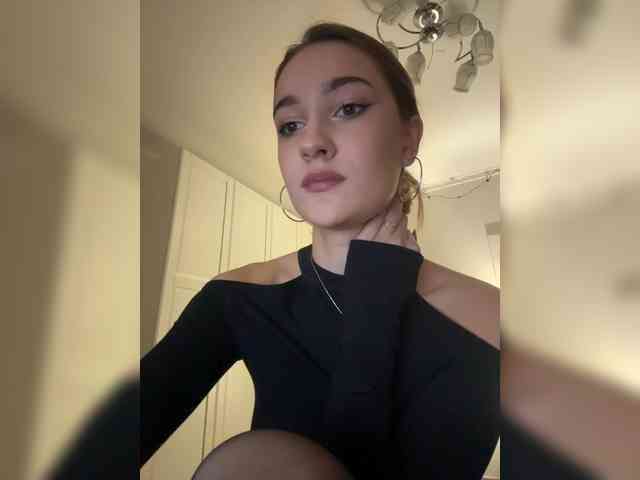 -Lana-Chester- webcam