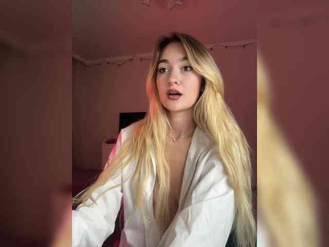 -Lana-Chester- Live Webcam on BongaCams
