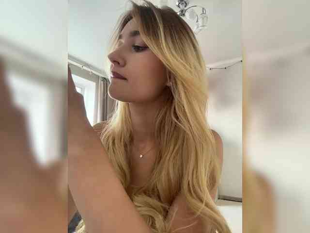 adult sex live -Lana-Chester-