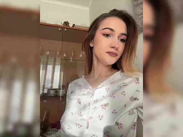 -Lana-Chester- webcam