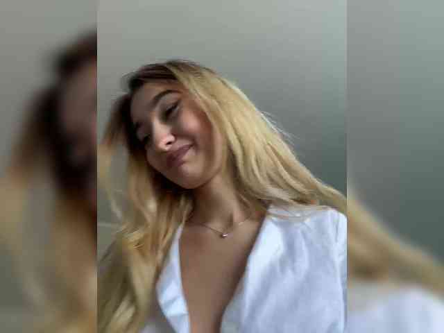 free webcam sex -Lana-Chester-