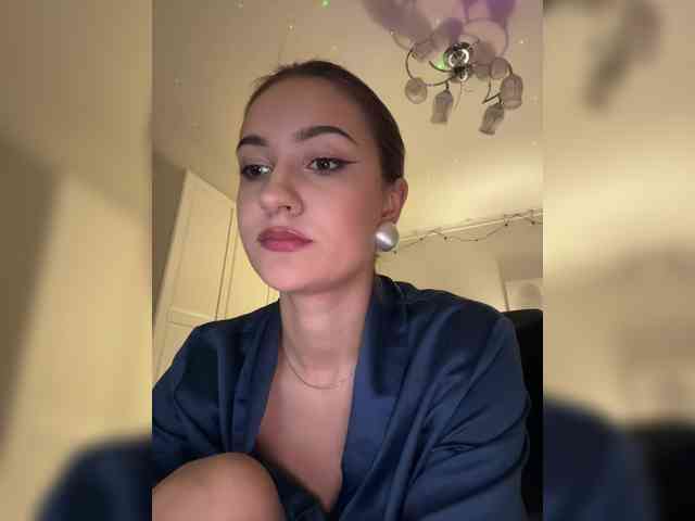 -Lana-Chester- webcam