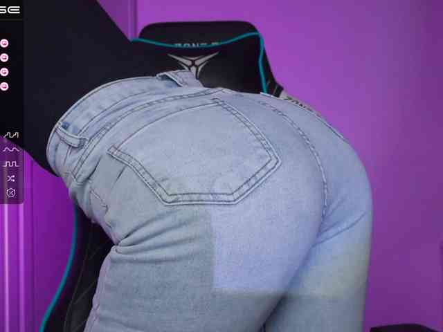 random videochat -Lana-Chester-