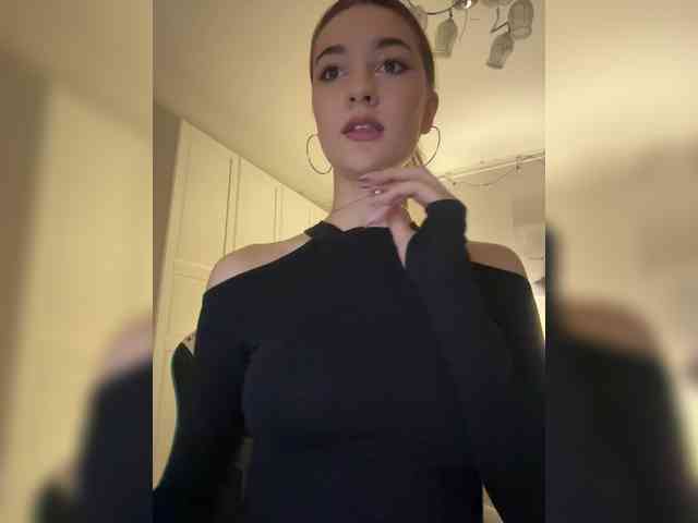 -Lana-Chester- webcam