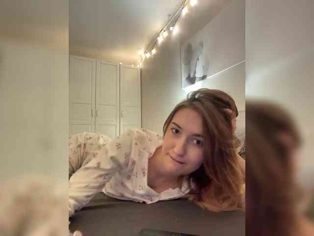 -Lana-Chester- webcam