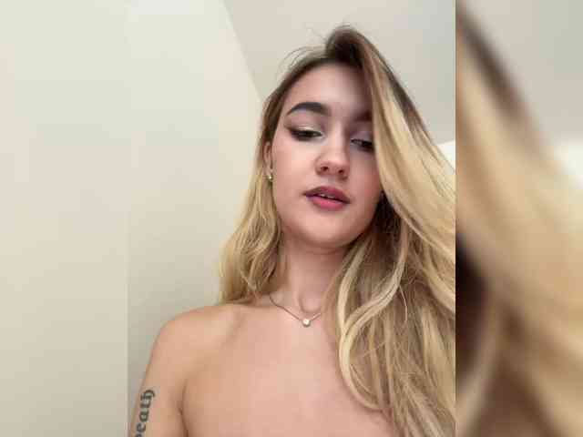 -Lana-Chester- Live Webcam on BongaCams
