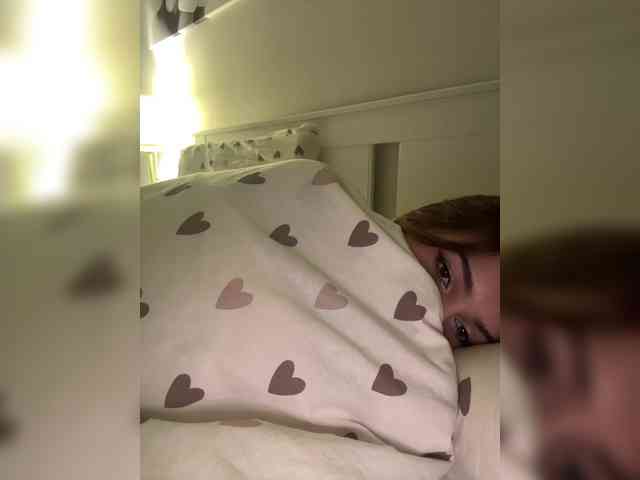 -Lana-Chester- webcam